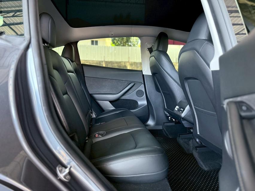 ปี 2022 TESLA MODEL Y, LONG RANGE รูปที่ 7