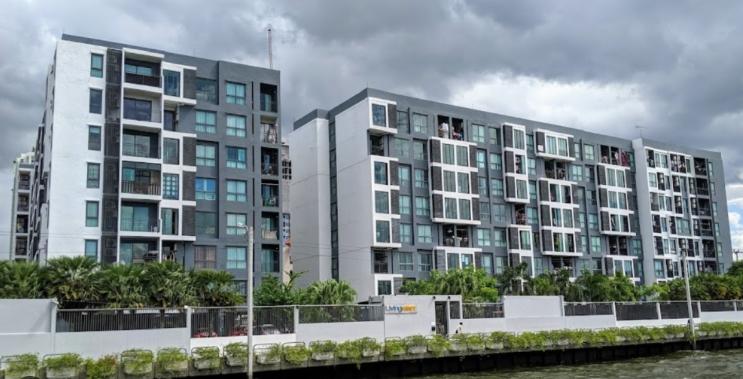 คอนโดลิฟวิ่งเนสท์ รามคําแหง 3