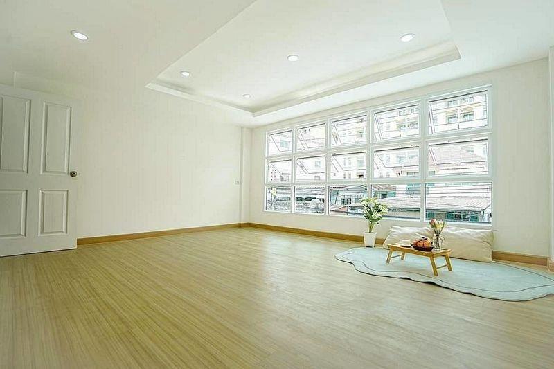Rent Town House no furnitures zone Bangkhen Latphrao 2