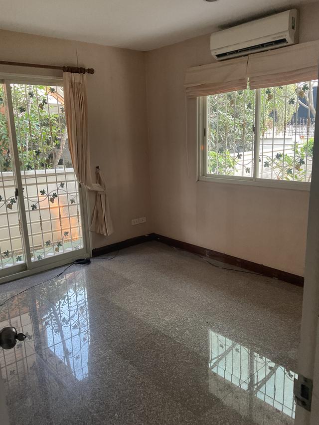 ปล่อยให้เช่าบ้านเดี่ยว พร้อมอยู่ 8