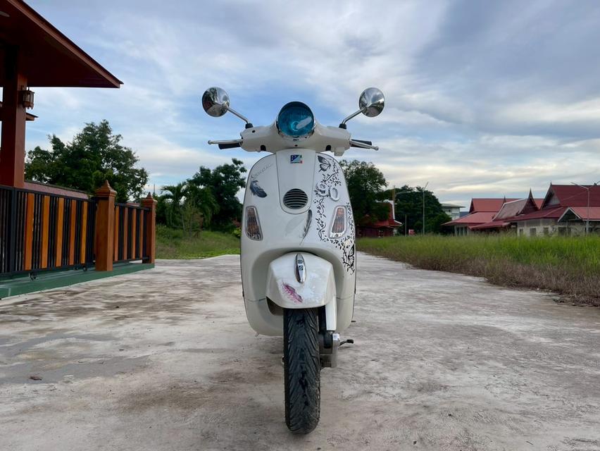 Vespa LX. 125.cc 