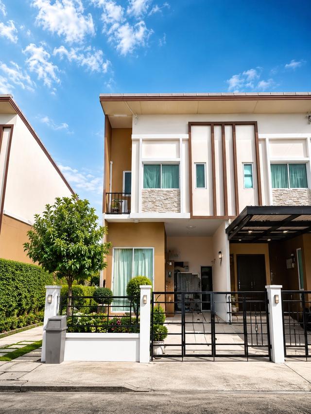 🏡 บ้านแฝดเพชรเกษม 81 ราคาเพียง 2.19 ล้าน! ทำเลดี เข้าเมืองง่าย 3