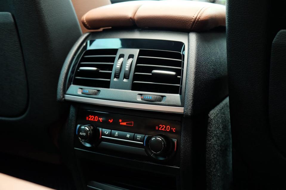 Bmw (F15) X5 xDrive40e M Sport 9