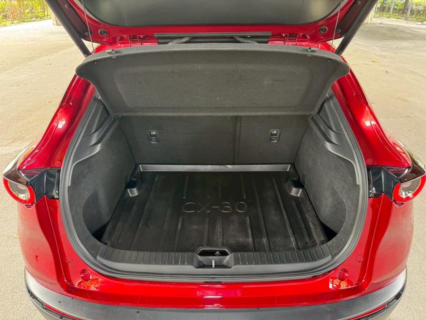 ขายรถ mazda CX-30 2.0SP ปี 2020 สีแดง เกียร์ออโต้ 17