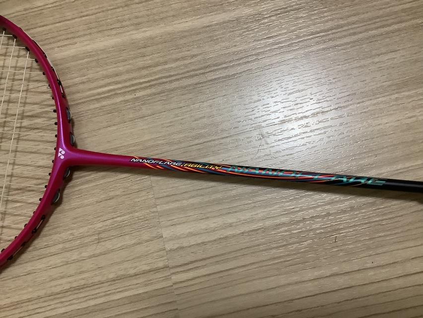 Lining Air Force 78G2(มีรอยนิดหน่อยตามรูป)-1400: Yonex Nanoflare Ability ขึ้นเอ็นมา26 (มีรอยนิดหน่อยตามรูป)-1600 0950561505 เบอร์ติดต่อครับ 3