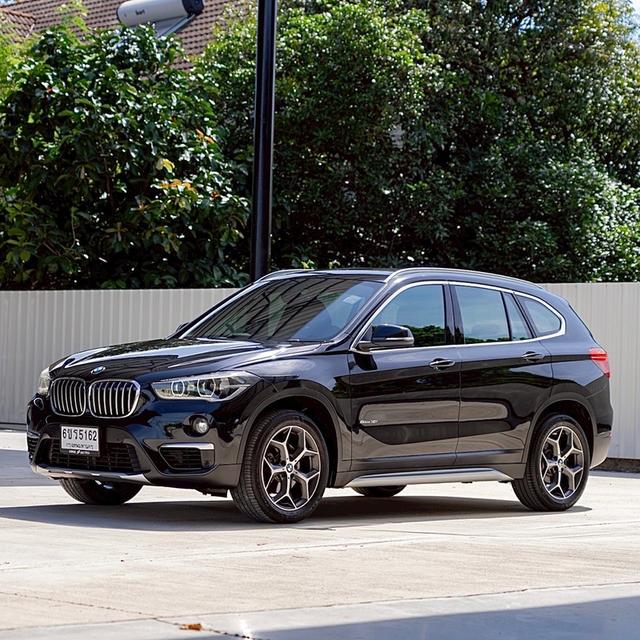 รหัสรถ 12AT5162 BMW X1 1.5 sDrive18i xLine | ปี : 2018 2