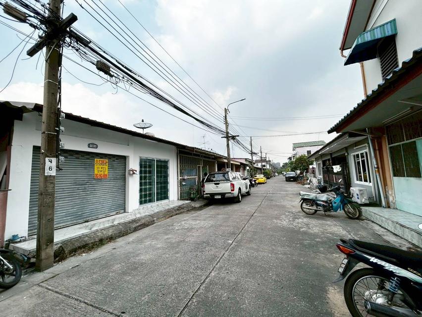 ขายบ้านชั้นเดียว หมู่บ้านเฟรนชิฟ ลาดพร้าว ซอยประเสริฐมนูกิจ29 แยก2 3