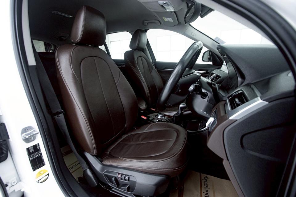 BMW X1 SDRIVE18I XLINE 1.5 AT 2017SUV 5 ประตู ทรงสูง หรู ขับง่าย ประหยัด รูปที่ 9
