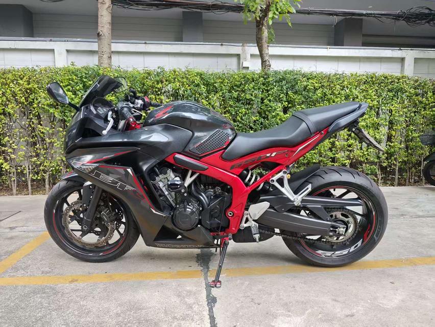 Honda CBR650F 2016 | 37,200 km | เล่มเขียวครบ