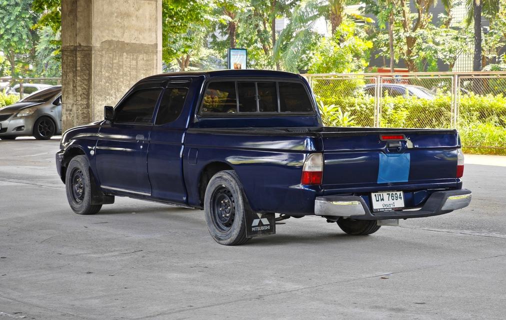 MITSUBISHI L200 STRADA 2.8 Mega Cab MT ปี 2002  3