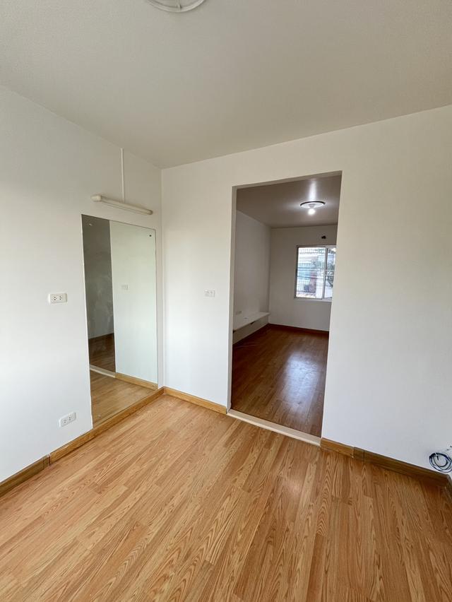 ให้เช่า ทาวน์เฮ้าส์ 2 ชั้น หมู่บ้านอารียา เดอะคัลเลอร์ส 1 ลาดปลาเค้า 8