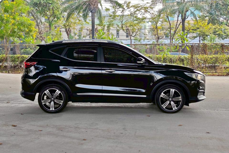 ðĨāļāļĢāļĩāļāļēāļ§āļāđ āļĢāļāļŠāļ§āļĒ āļāļĩāđāļŦāļĄāđ āļāļąāļāļāļĩāļĄāļēāļ MG ZS 1.5 X Sunroof AT āļāļĩ 2018 āļĢāļđāļāļāļĩāđ 5