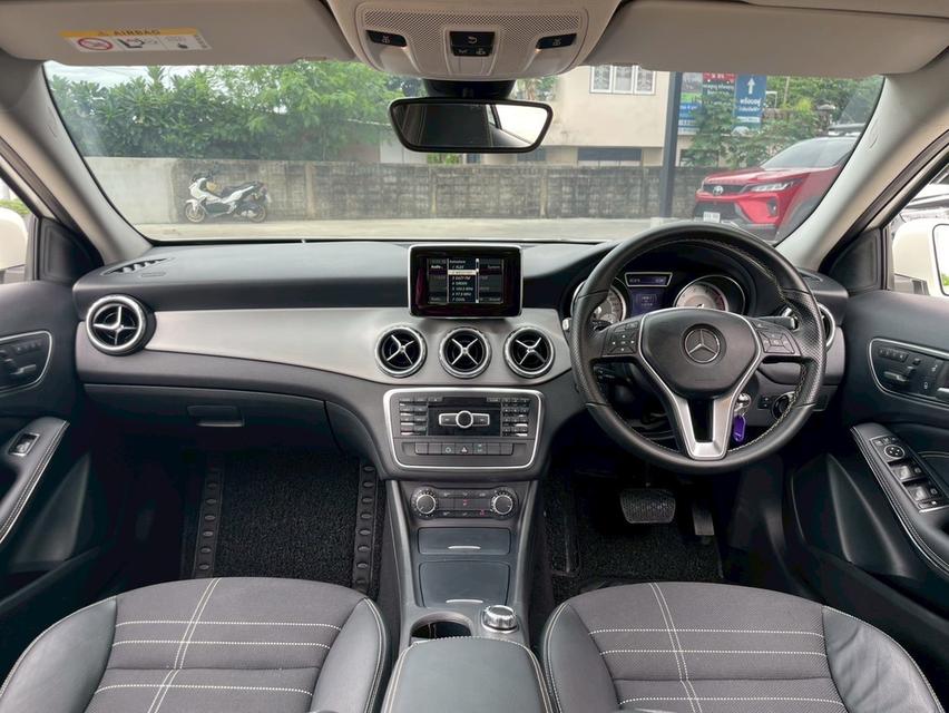 ปี 2014 BENZ GLA-CLASS, 200 โฉม W156 13