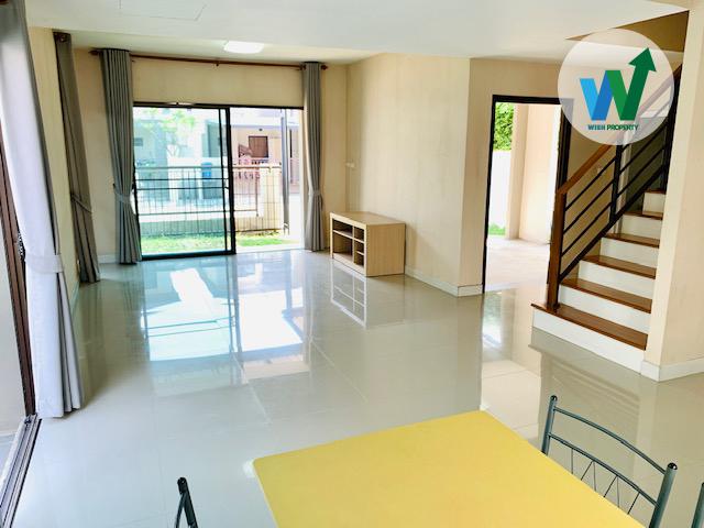 ขายบ้านเดี่ยวศรีนครินทร์ พฤกษาวิลล์ 57 พัฒนาการ 3 ห้องนอน 3 ที่จอดรถ เฟอร์นิเจอร์ครบพร้อมอยู่ ใกล้รถไฟฟ้า MRT ARL สนามบิน สวนหลวง ร.9