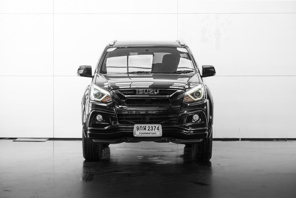 2020 ISUZU MU-X 3.0 THE ONYX 2WD SUV สีดำ เลขไมล์ 85236 กม.