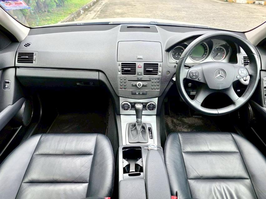 Benz C200 CGI Amg สีขาว ปี 2010 ไมล์ 150,000 10