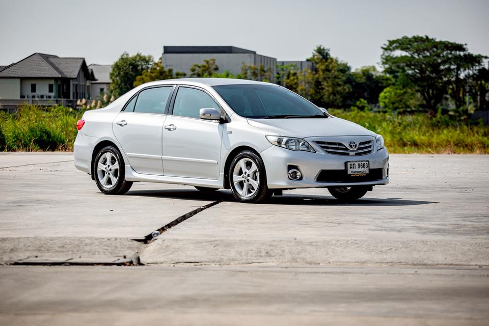 Toyota Altis 1.8G ปี 2012 เกียร์ออโต้ รุ่นท๊อป สีเทา สวยสภาพดี รูปย่อยที่ 4