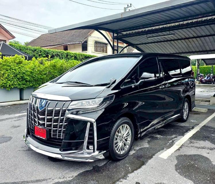 Toyota ALPHARD SRC E-Four สีดำ ปี 2023 ไมล์ 23,000 กม. 