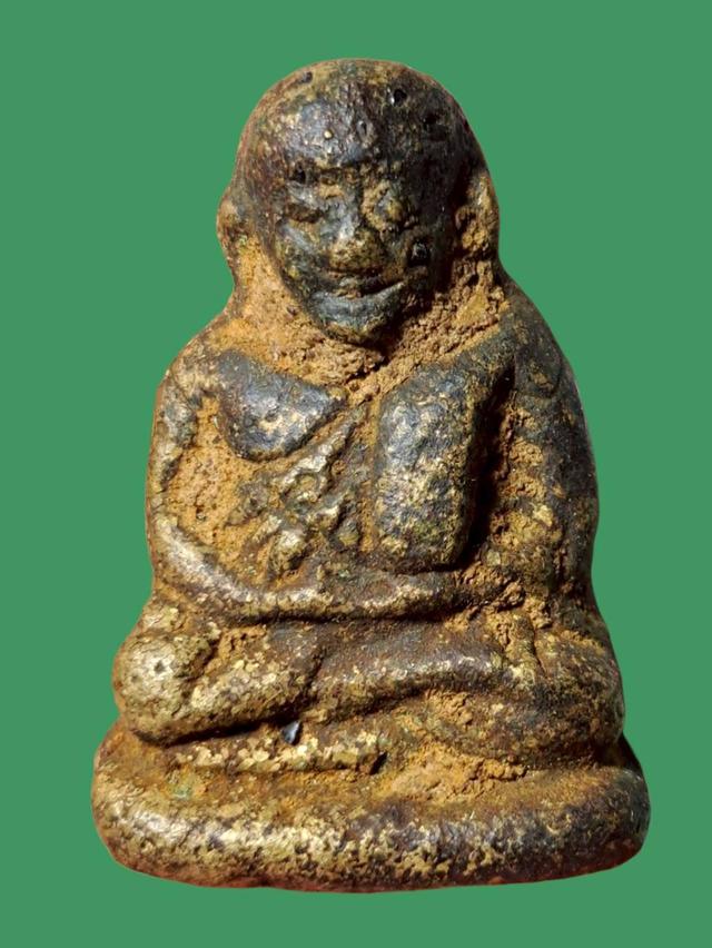 พระหล่อหลวงพ่อเงินเปิดเช่าบูชา