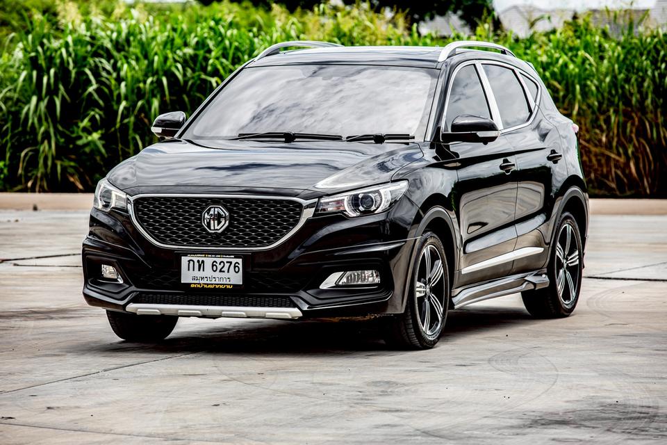 MG ZS 1.5X Sunloof ปี 2018 สีดำ รุ่นท๊อป