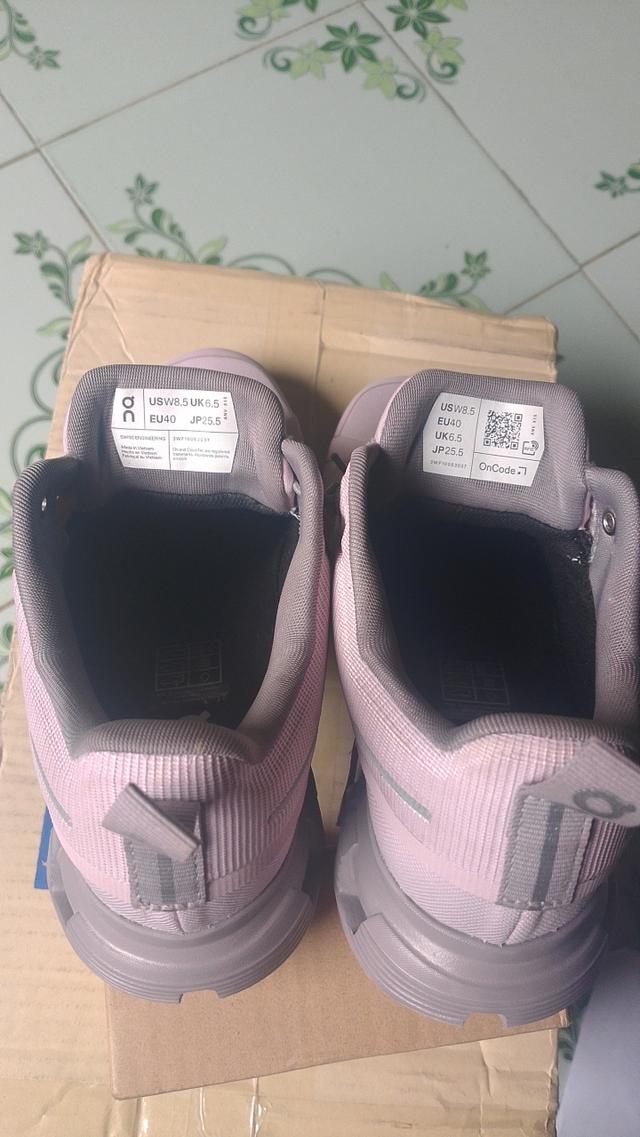 รองเท้าon Clond.6 Waterproof