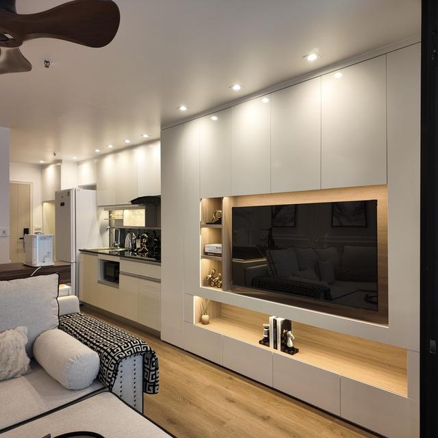 ขายคอนโด Sukhumvit Suite สุขุมวิท 13 ชั้น 22 รีโนเวทใหม่ พร้อมเข้าอยู่ ทำเลใจกลางเมือง ใกล้รถไฟฟ้า BTS นานา 4