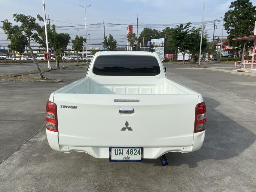 Mitsubishi triton สีขาว ปี 2018 4