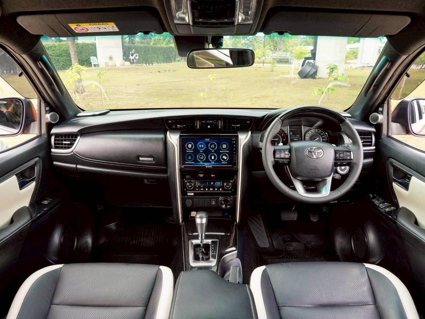 TOYOTA FORTUNER 2.8 LEGENDER 4WD ปี 2021