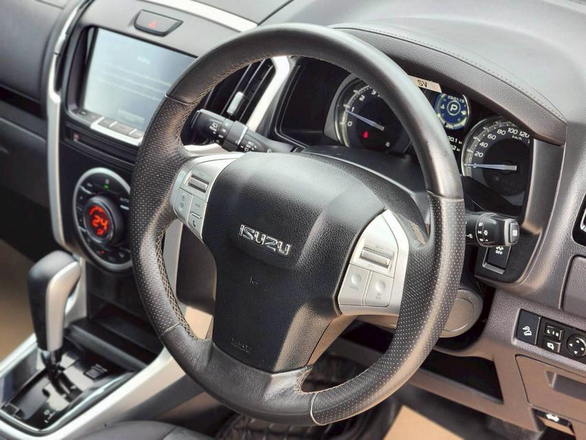 ขาย Isuzu MU-X 1.9Ddi ปี16 12