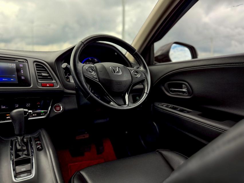 Honda Hrv 1.8 E สีดำ ปี 2015 18