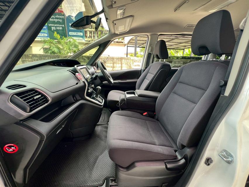 NISSAN SERENA HYBRID 2.0 X 2017  10