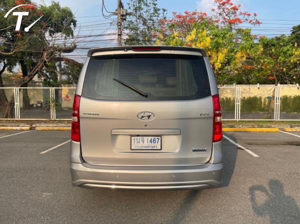 H1 2012  Touring  11ที่นั้ง ราคา 380000 ไมค์152000 กล้องมองหลัง    สนใจ 086-5666-448 ดูรถได้ที่  วงเวียนพระราม5   นนทุบรี Line:    086-5666-448