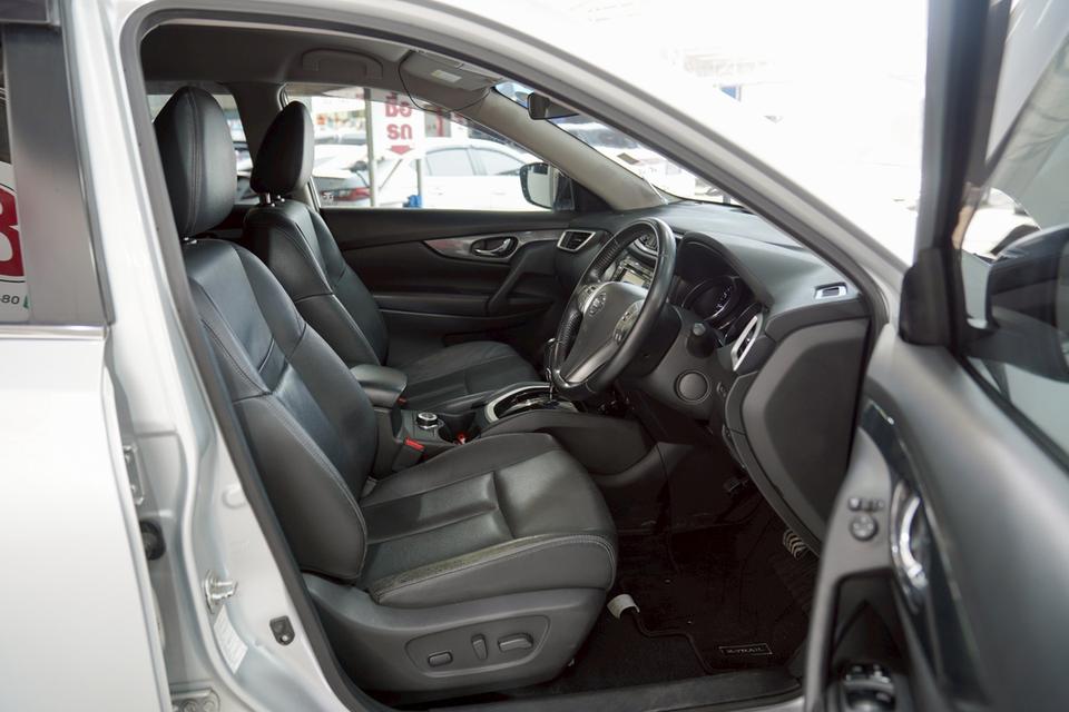 NISSAN X-TRAIL 2.0 V 4WD AT  (2015)  11