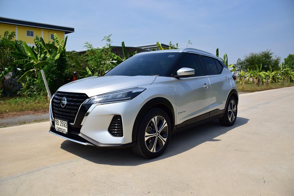 รถใหม่สภาพป้ายแดง / ฟรีดาวน์ปี2023 / NISSAN คลิก E-POWER วิ่ง52xxx โล ประหยัดสุดๆ พุตสต๊าท เบาะหนังแท้กว้างมากๆ  ยางปี2025 โทร0957401229  ไอดีไล UTBP รูปที่ 4
