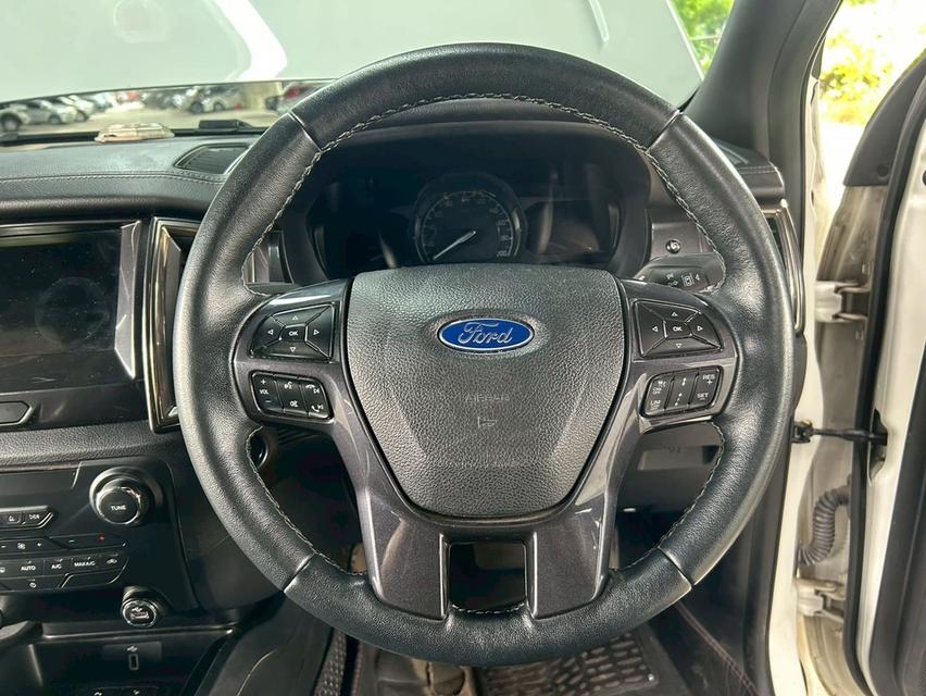 Ford Everest 2.0 Bi-Turbo Titanium+ 4WD 10AT ปี 2018 12