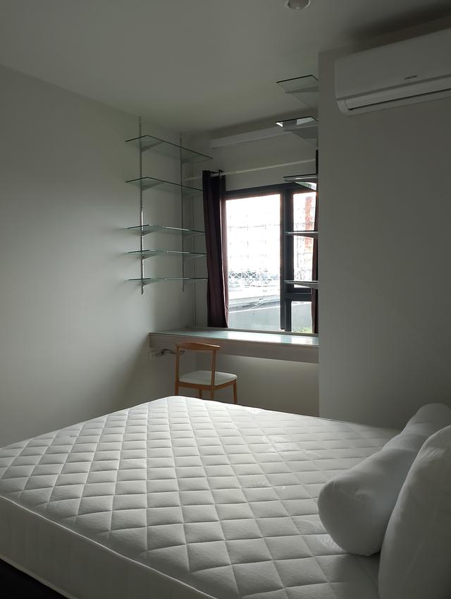 คอนโด 30 ตร.ม.ดีคอนไพล์มรัตนาธิเบศร์ 10