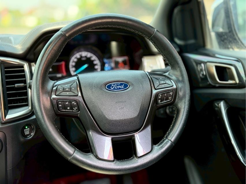 FORD EVEREST TITANIUM  PLUS ปี 21 เจ้าของเดียว รถสวย ไมล์น้อย 12