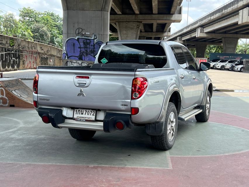 ขายรถ Mitsubishi Triton 2.4 Plus 4 ประตู ปี 2013 สีเทา เกียร์ธรรมดา 4