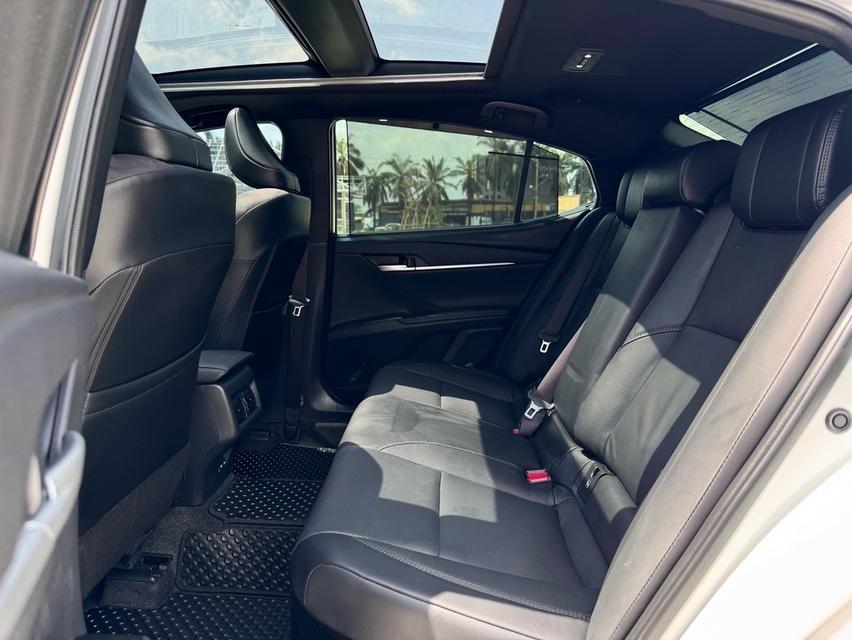 Toyota Camry 2.5 HEV Premium Luxury ปี 2025 ไมล์ 15,xxx km รูปที่ 9