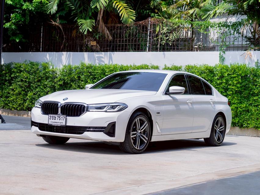 BMW 530e Elite ปี 2023
