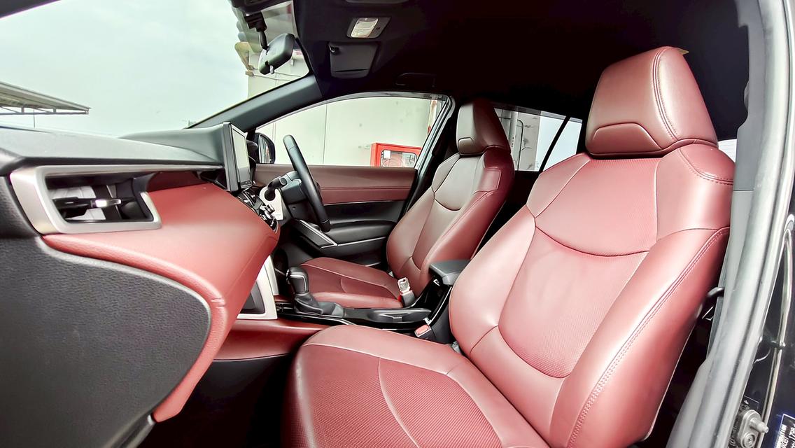  TOYOTA Corolla CROSS 1.8 Hybrid Premium A/T ปี 2020 ไมล์ 2xxxx km. โทร.0922639576 เอ๋  16