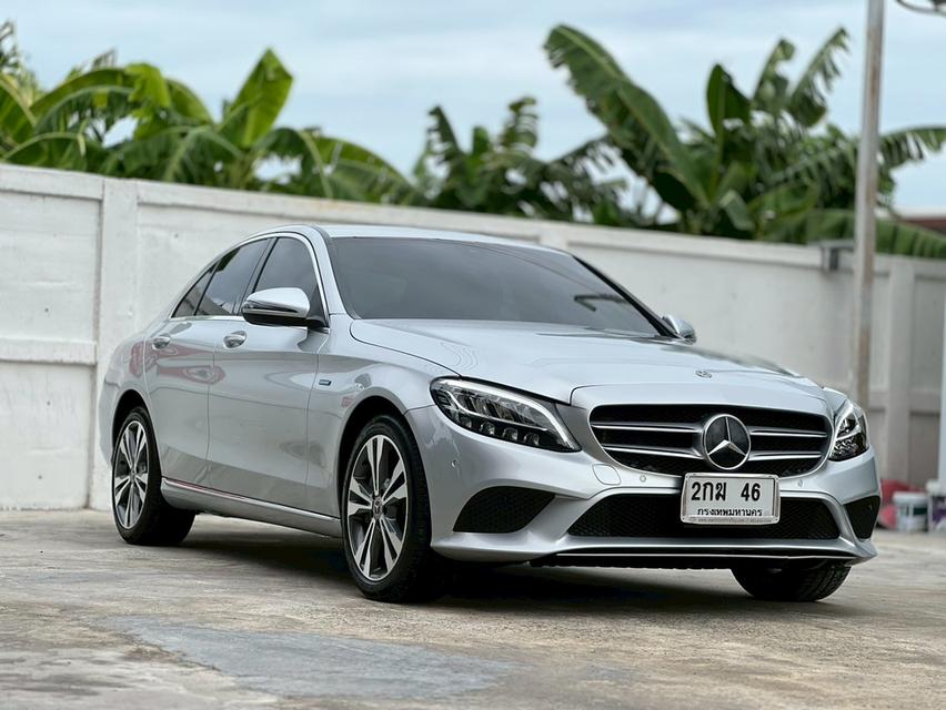BENZ C-CLASS C300e AVANTGARDE W205 ปี 2019 จดทะเบียนปี 2020