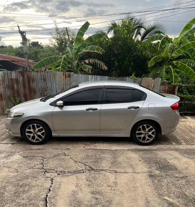 Honda City ปี 2010 รถยนต์มือสอง 3