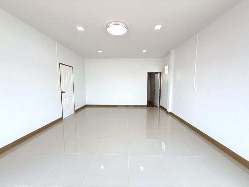 หมู่บ้านทหารกองหนุน พระยาสุเรนท์ 28 14