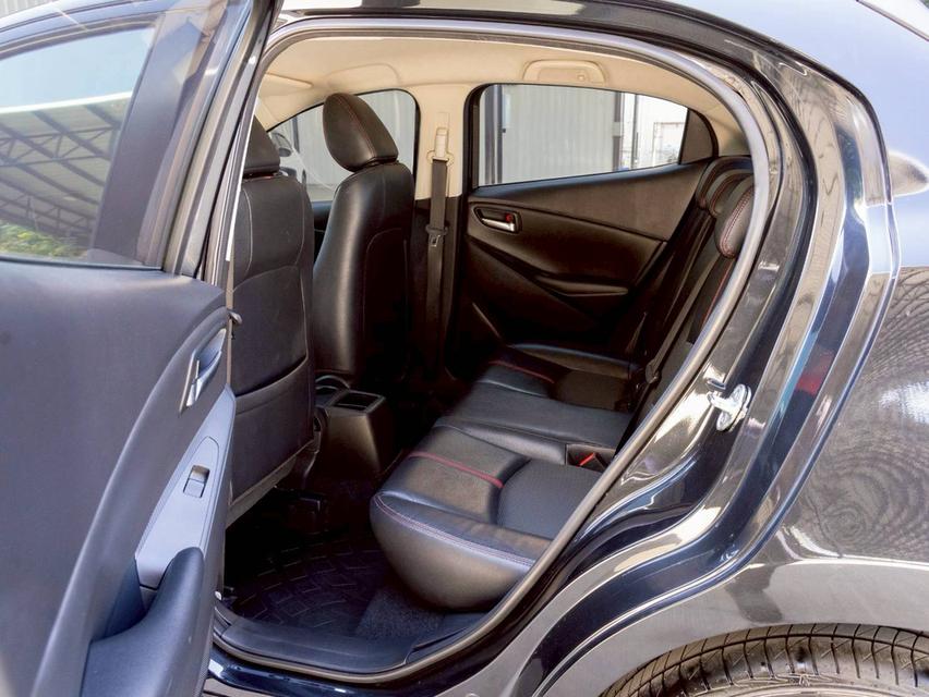 Mazda 2 1.5 XDL ปีจด 2016 ♨️ #ประกันเครื่องเกียร์หลังการขาย3ปี / 30,000km. ♨️ 11