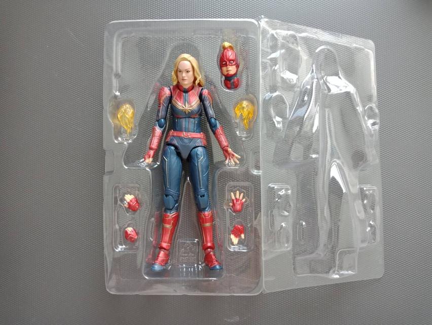 Captan Marvel ซุปเปอร์ฮีโร่ หญิง กับต้น มาร์เวล โมเดล Action Figure ขยับได้ทุกจุด