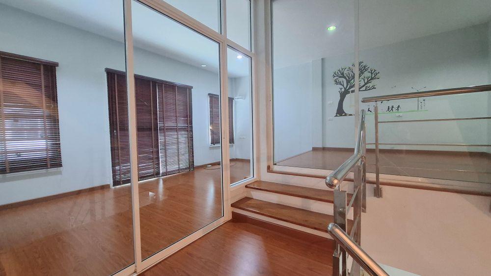 ขายทาวน์โฮม 3 ชั้น หมู่บ้านซื่อตรง แกรนด์ โฮม เกษตร - รัชโยธิน เสนานิคม ติดถนนเมน พหลโยธิน 34 ใกล้BTS เกษตรศาสตร์