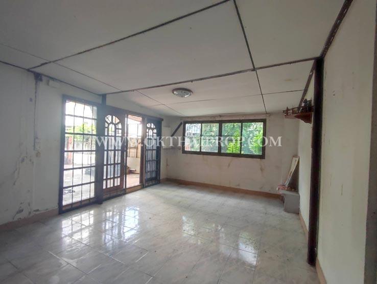 บ้านแฝด หมู่บ้านสามัคคี (นวมินทร์ 105) ถนนเกษตร-นวมินทร์ 5
