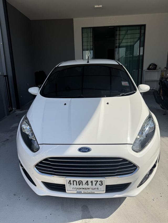 Ford fiesta จดปี2015