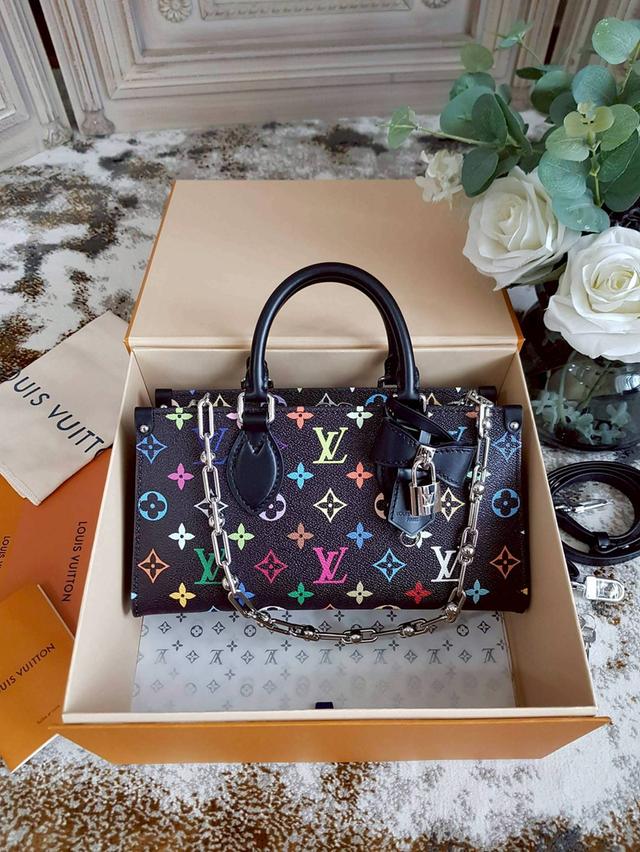 LV x TM ONTHEGO EAST WEST CHAIN  ✅ (12,500฿)🔥 size : 13 x 10 x 25 cm